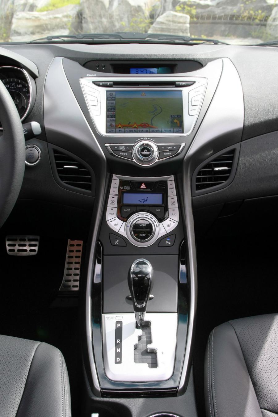  Hyundai Elantra 2011 года  (фото 103 из 144)